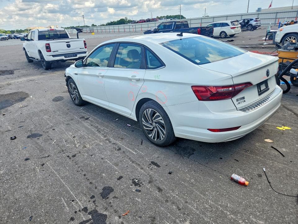 2020 VOLKSWAGEN JETTA SEL 2