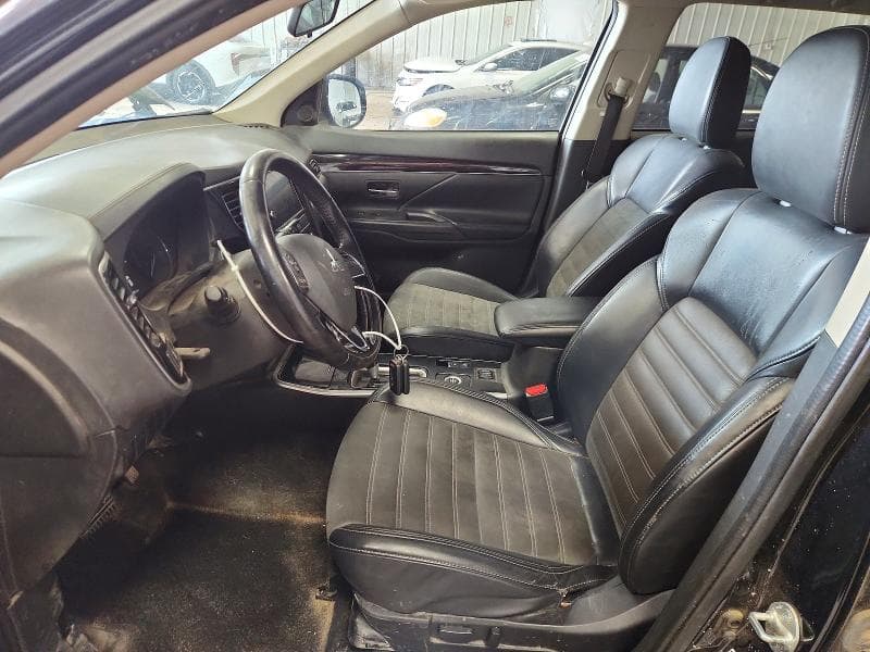 2019 MITSUBISHI OUTLANDER SE 7