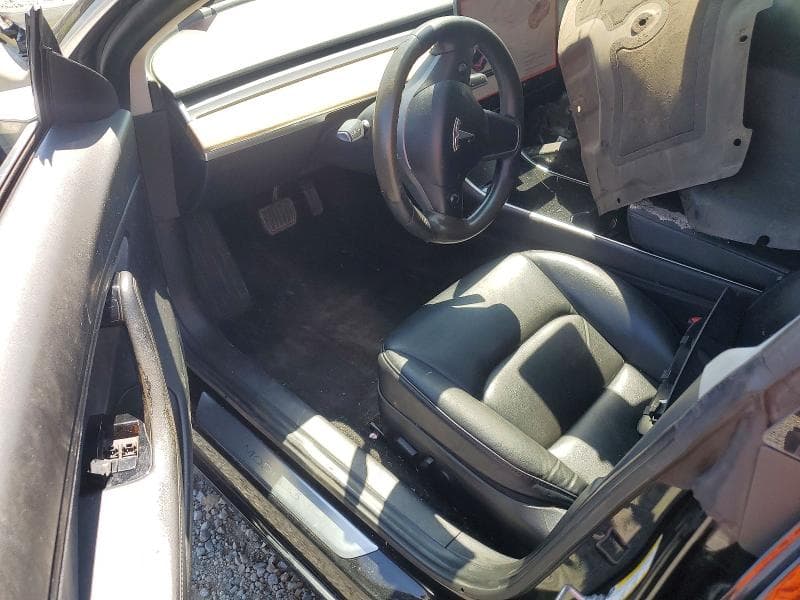 2019 TESLA MODEL 3 8