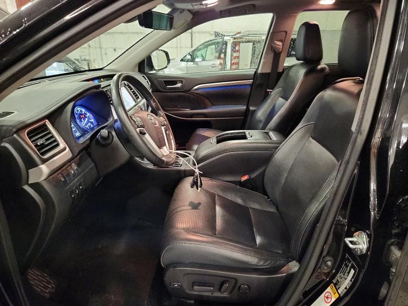 2017 TOYOTA HIGHLANDER HYBRID LIMITED PLATINUM 7
