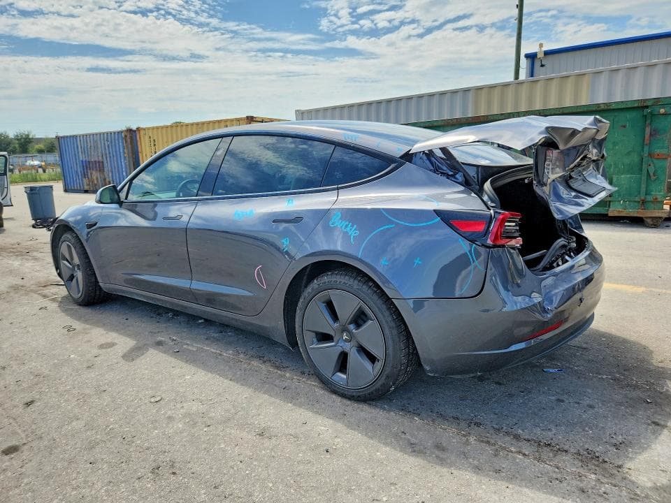 2023 TESLA MODEL 3 2