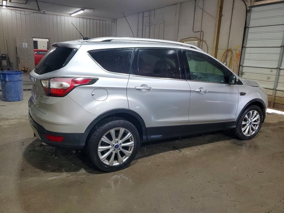 2017 FORD ESCAPE TITANIUM 3