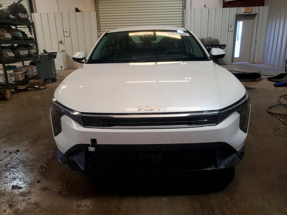 2025 KIA K4 LXS 5