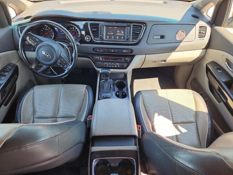 2018 KIA SEDONA EX 8