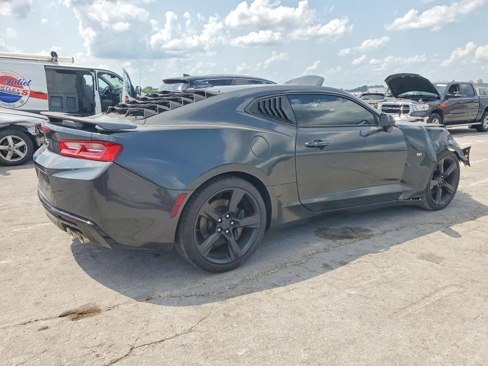 2018 CHEVROLET CAMARO SS 3