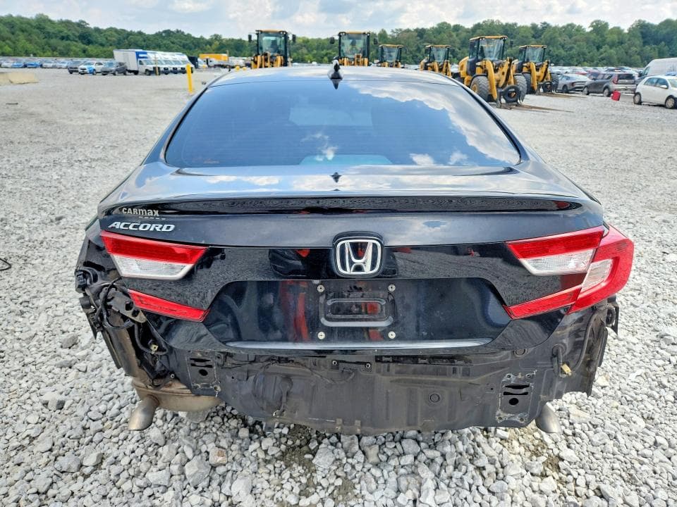 2018 HONDA ACCORD EX 6
