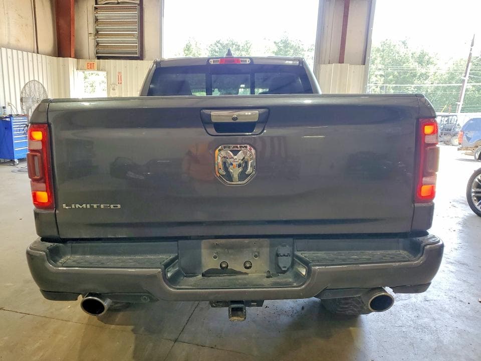2020 RAM 1500 LIMITED 6