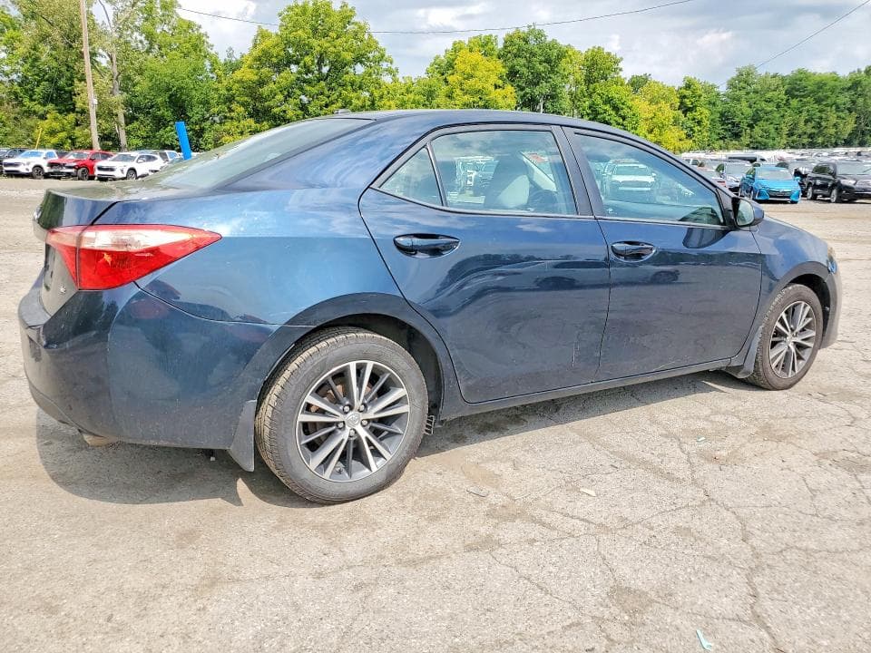 2017 TOYOTA COROLLA LE 3