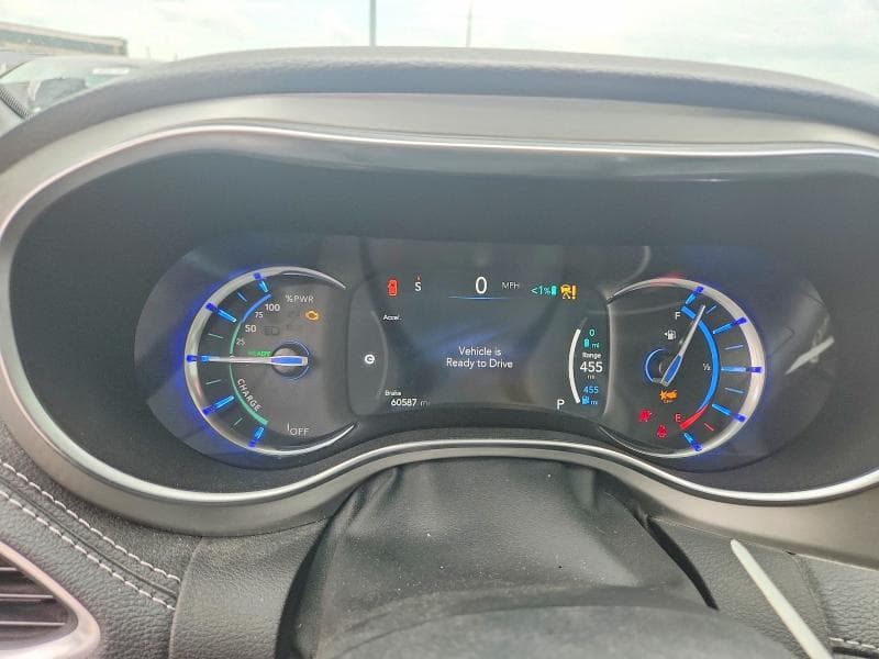 2023 CHRYSLER PACIFICA HYBRID LIMITED 9