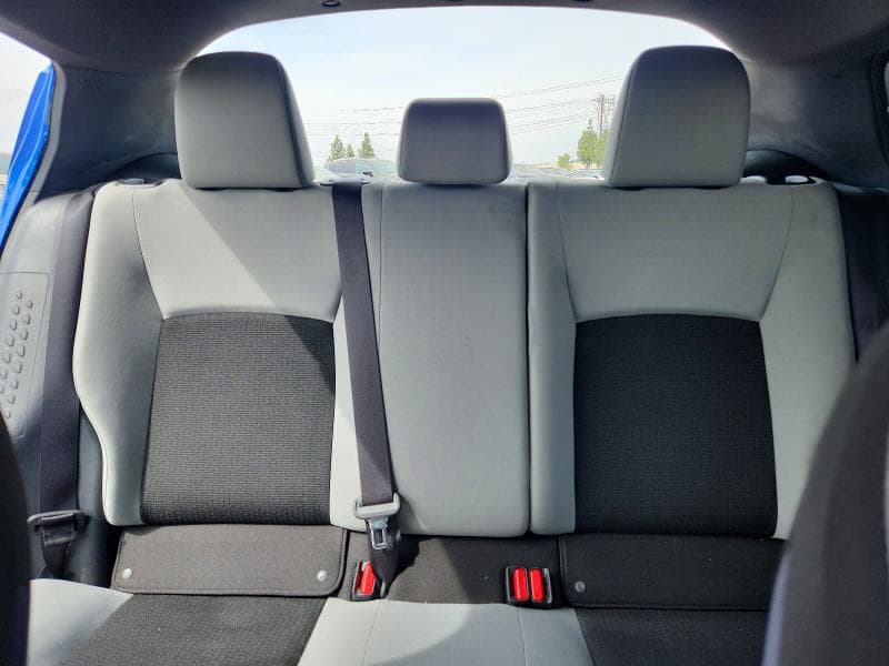 2019 TOYOTA C-HR XLE 10
