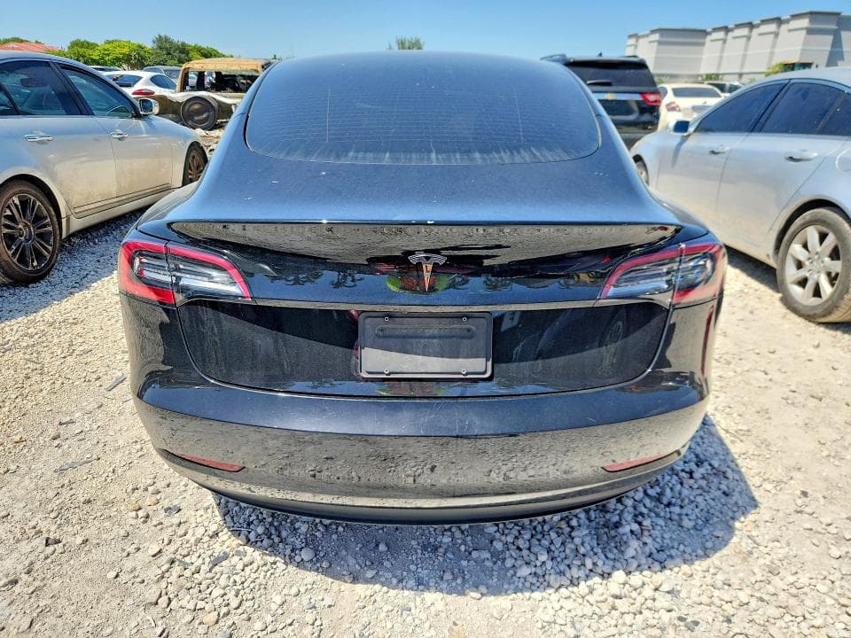 2021 TESLA MODEL 3 6