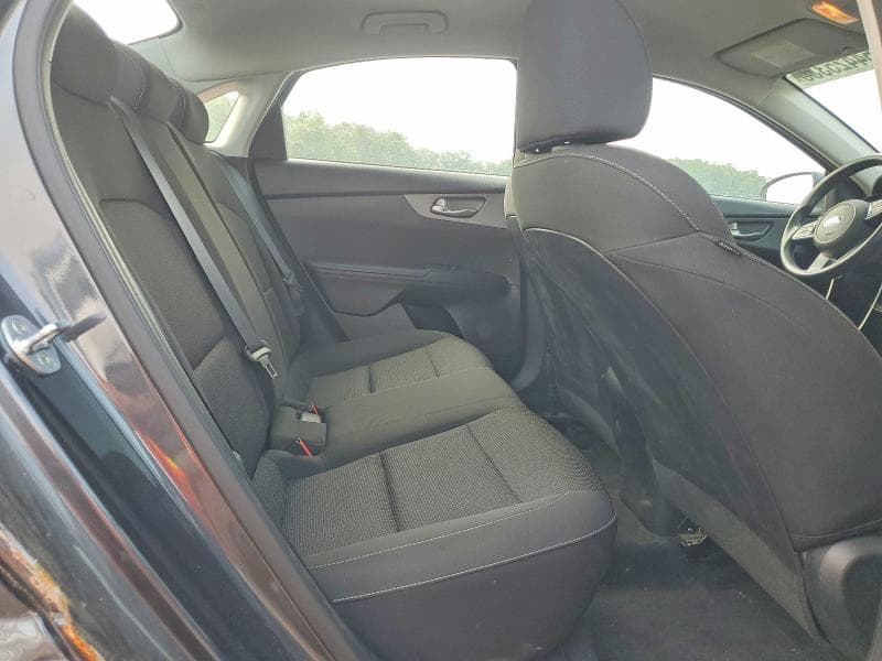 2019 KIA FORTE LXS 10