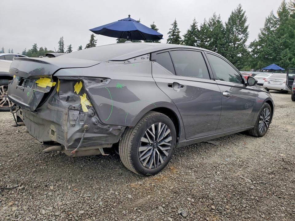 2024 NISSAN ALTIMA SV 3