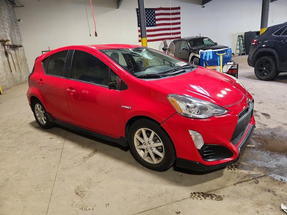 2017 TOYOTA PRIUS C ONE 4