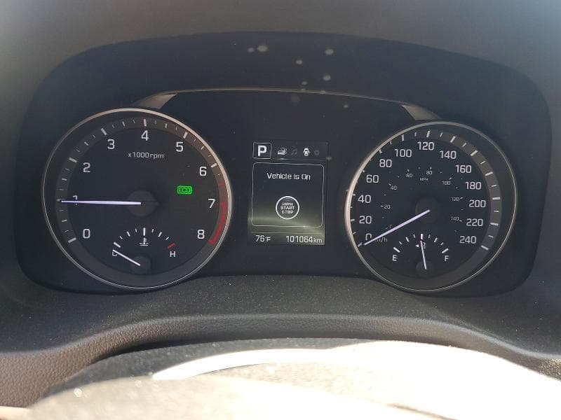 2018 HYUNDAI ELANTRA SEL 9