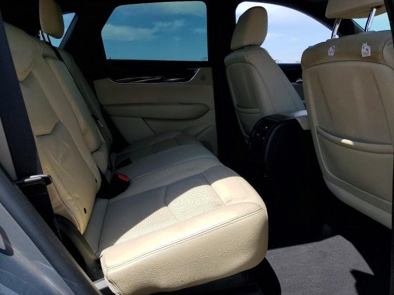 2017 CADILLAC XT5 LUXURY 11