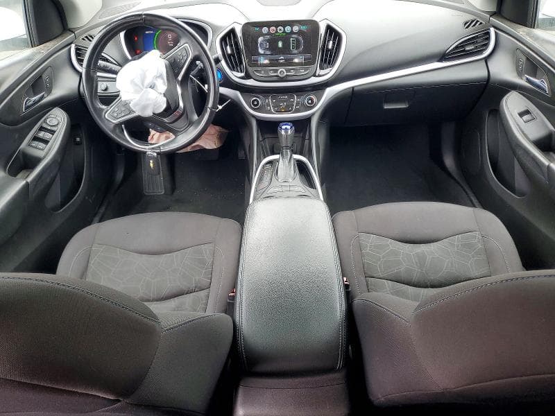 2017 CHEVROLET VOLT LT 8