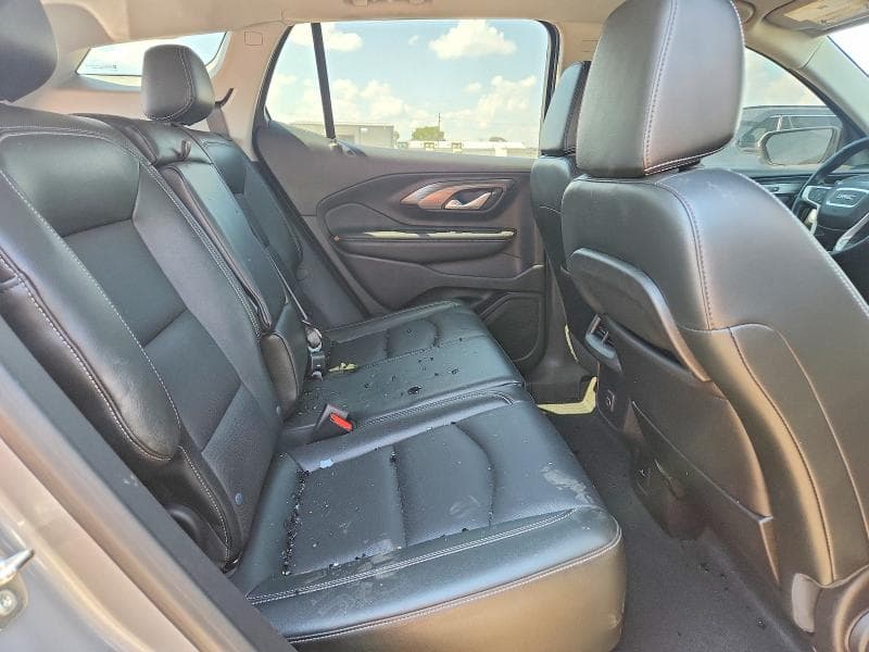 2024 GMC TERRAIN SLT 11