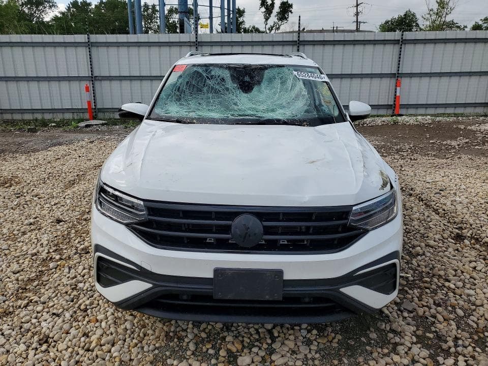 2022 VOLKSWAGEN TIGUAN SE 5