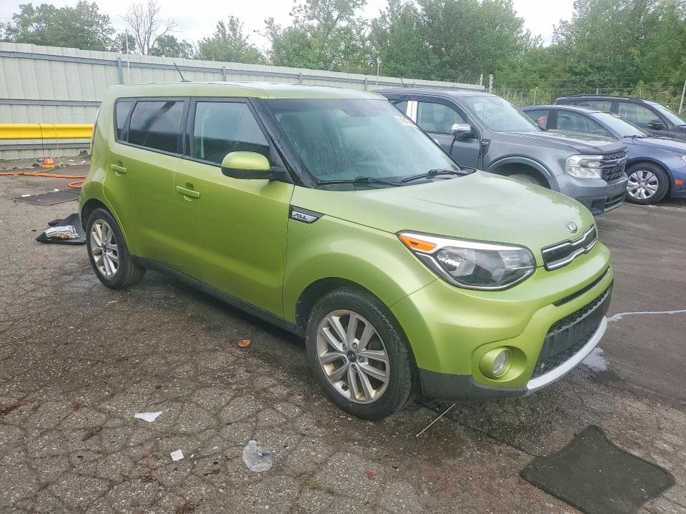 2017 KIA SOUL + 4