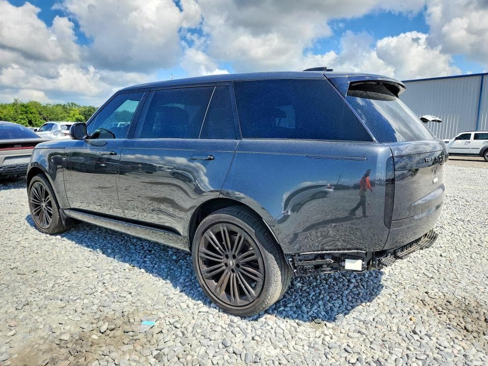 2023 LAND ROVER RANGE ROVER SE 2