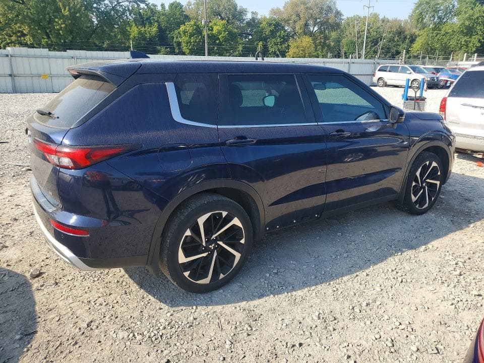 2022 MITSUBISHI OUTLANDER SE 3