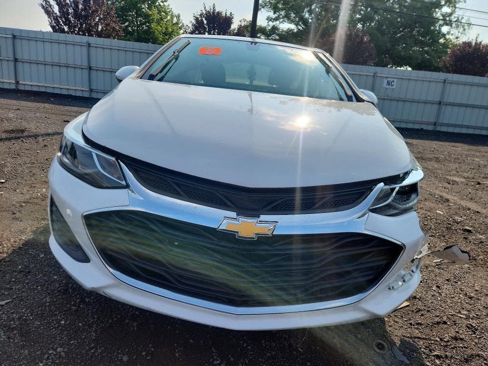2019 CHEVROLET CRUZE LT 5