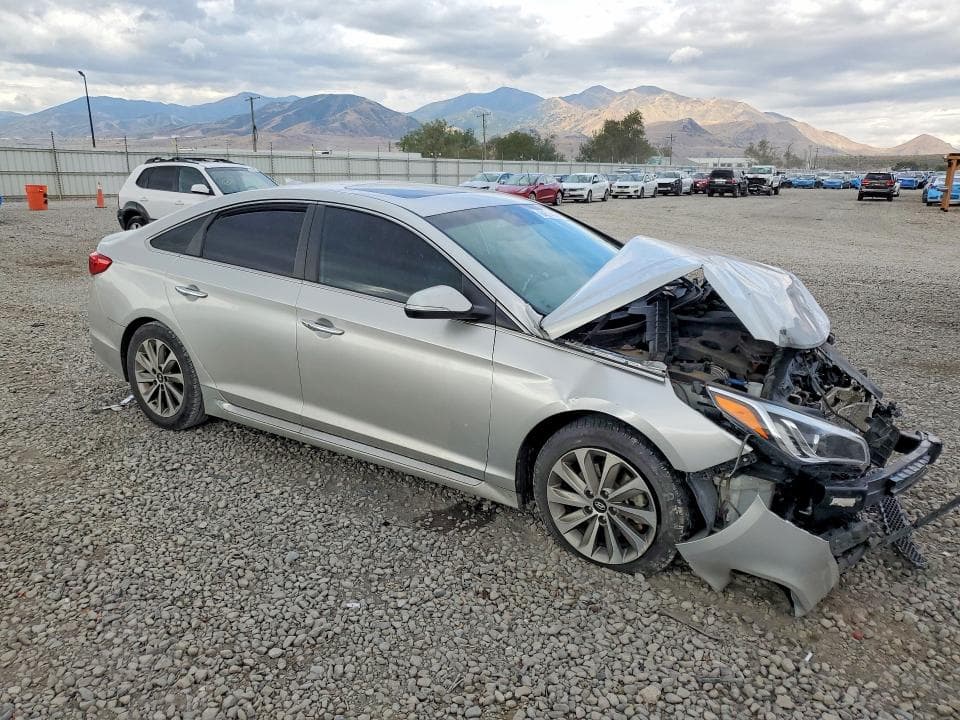 2017 HYUNDAI SONATA SPORT 4