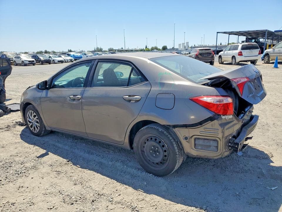 2017 TOYOTA COROLLA LE 2