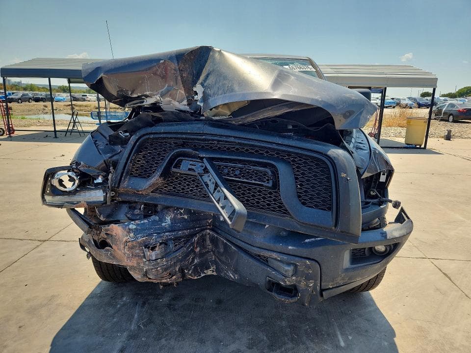 2019 RAM 1500 CLASSIC SLT 5