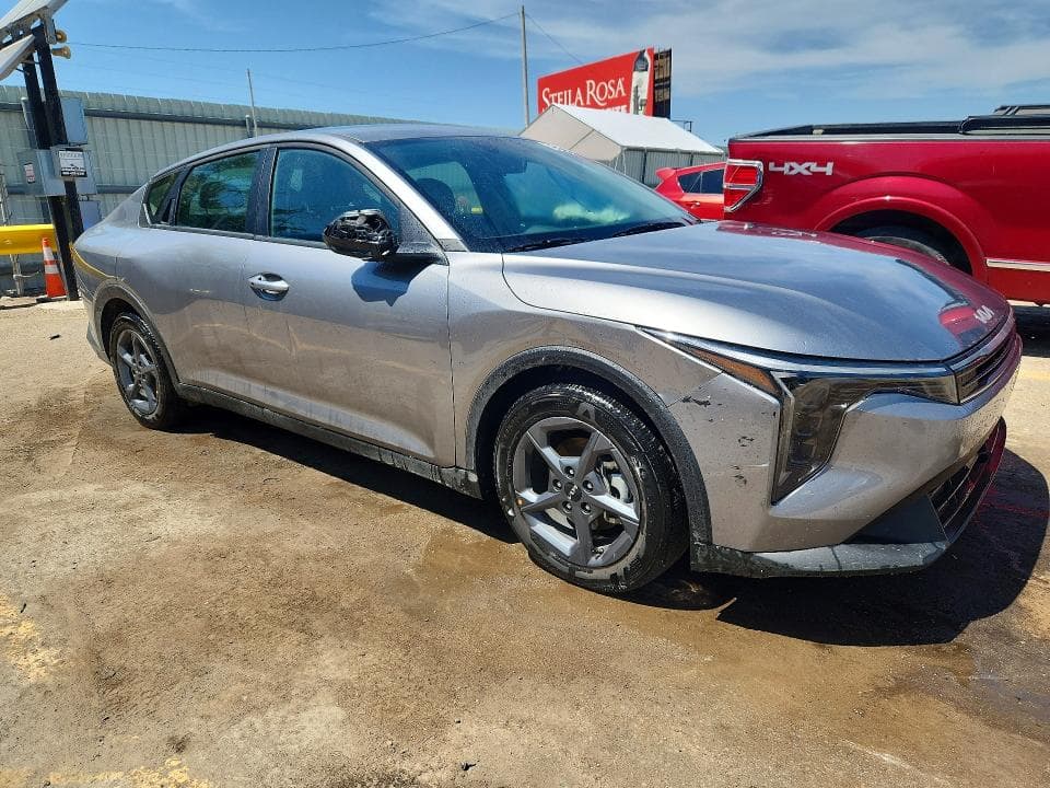2026 KIA K4 LXS 4