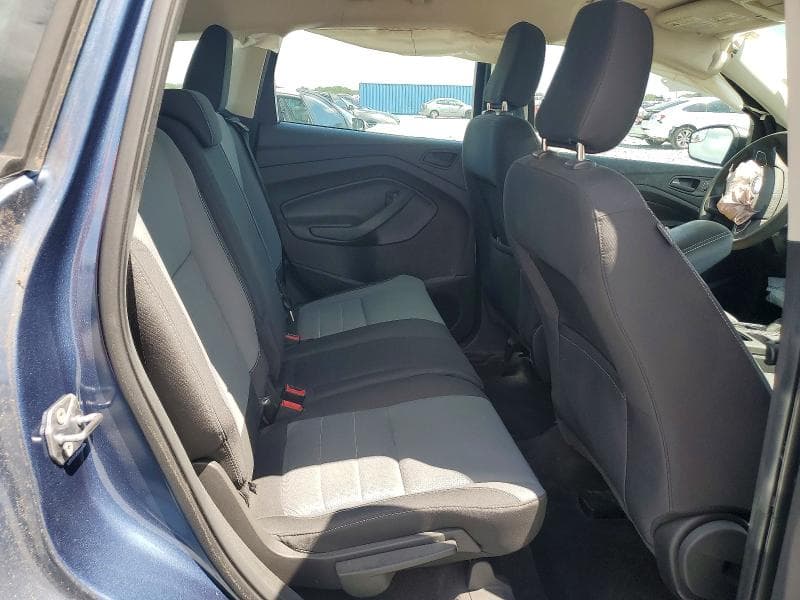 2018 FORD ESCAPE S 10