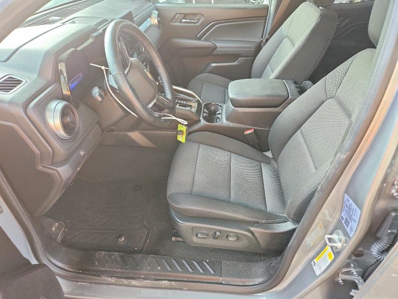 2024 CHEVROLET COLORADO LT 7