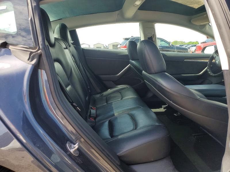 2022 TESLA MODEL 3 10