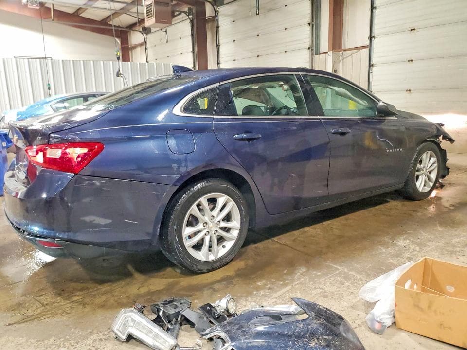 2018 CHEVROLET MALIBU LT 3