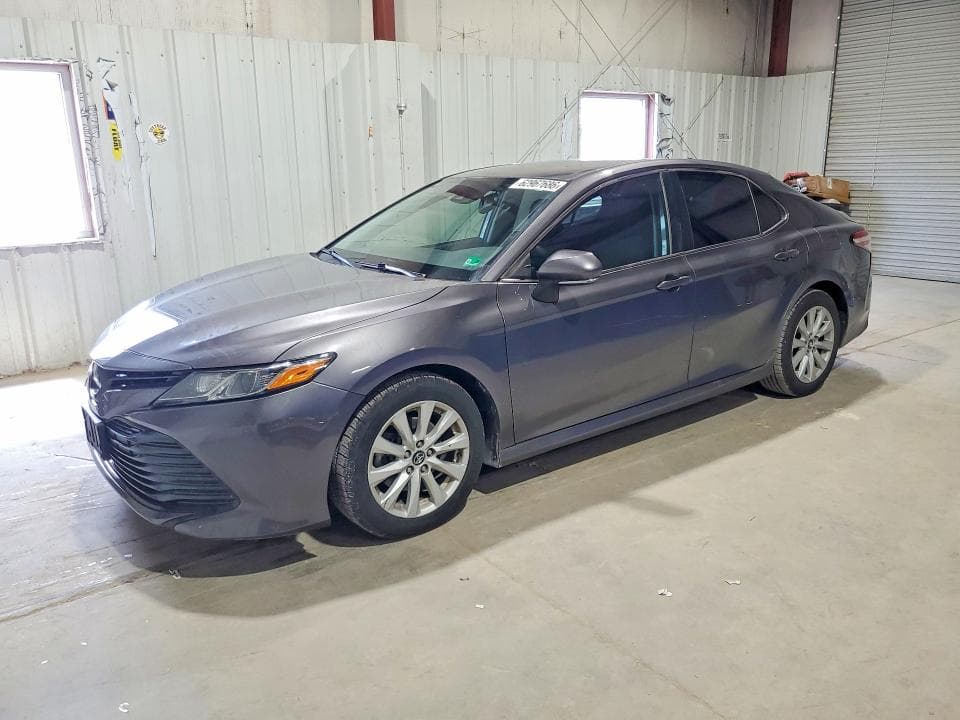 2020 TOYOTA CAMRY LE - 1