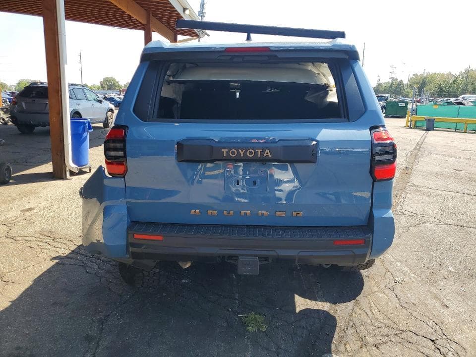 2026 TOYOTA 4RUNNER SR5 6