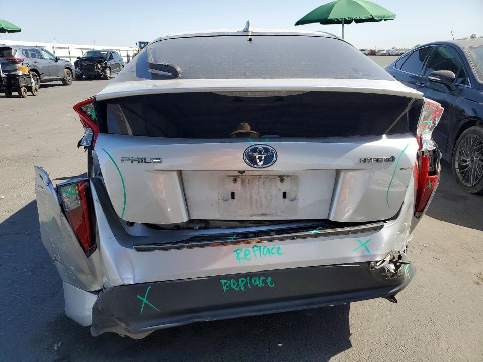 2017 TOYOTA PRIUS FOUR 6