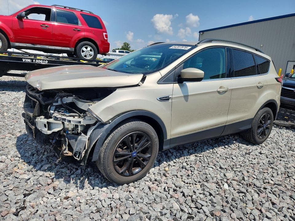 2018 FORD ESCAPE SE - 1