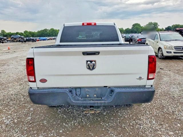 2018 RAM 1500 ST 6