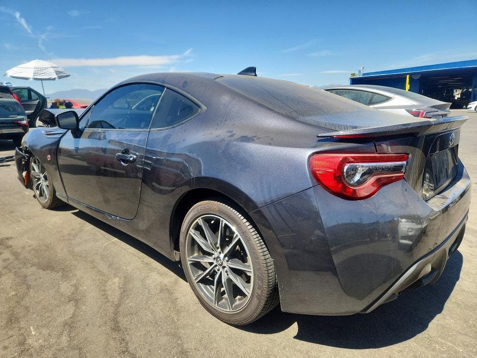 2017 TOYOTA 86 BASE 2