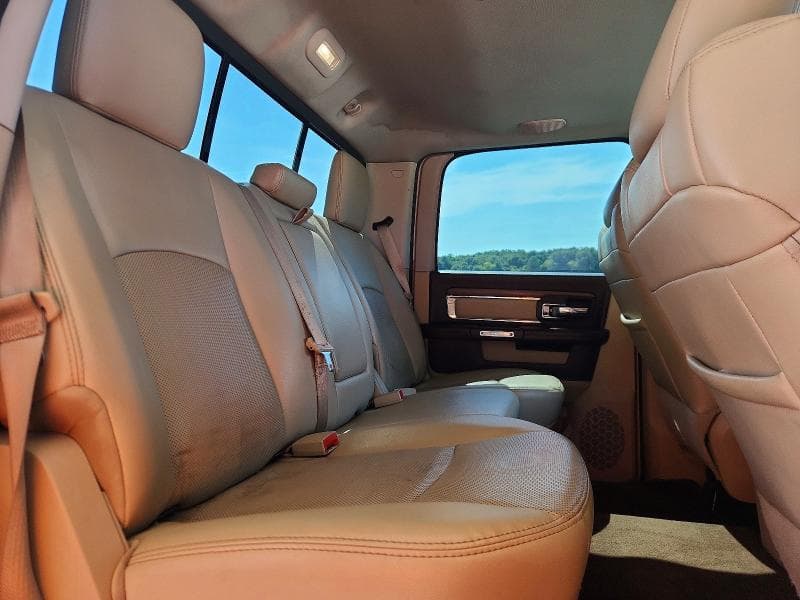 2017 RAM 1500 LARAMIE 10