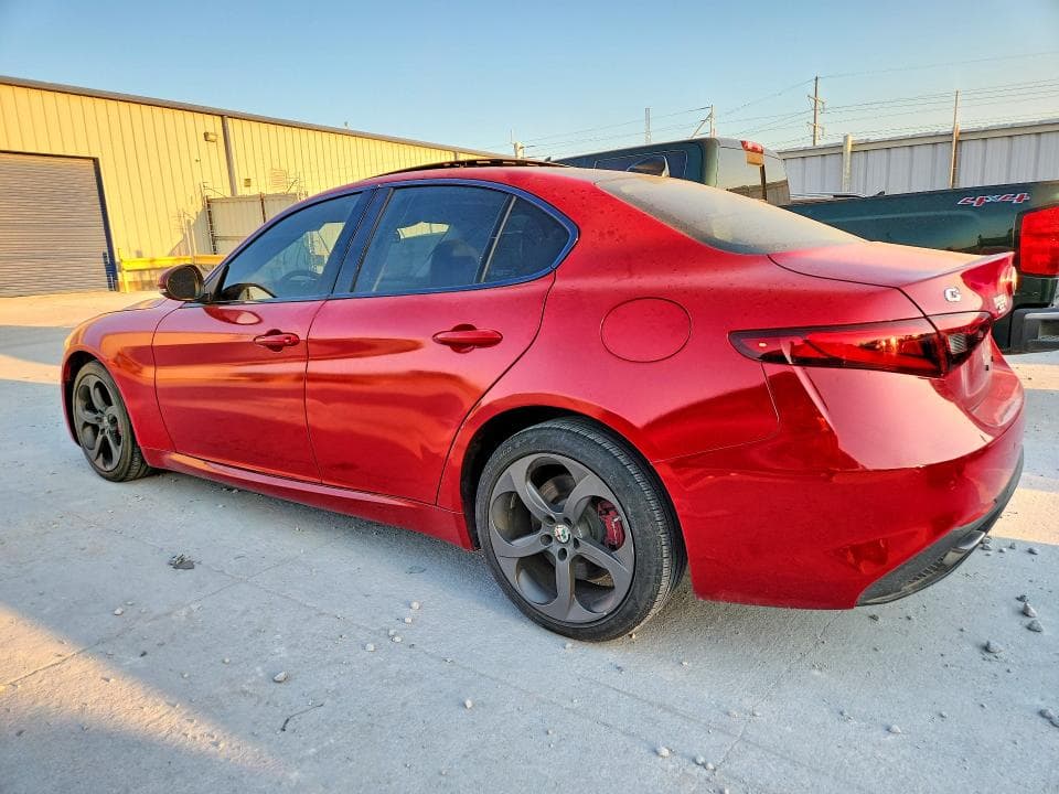 2017 ALFA ROMEO GIULIA Q4 2