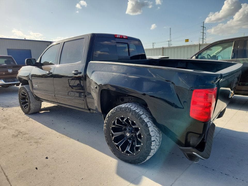 2018 CHEVROLET SILVERADO C1500 LT 2