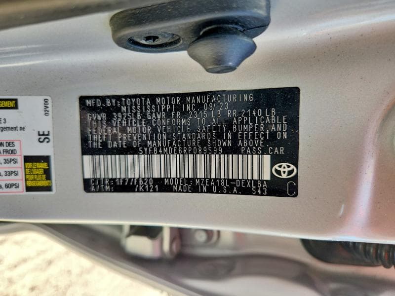 2024 TOYOTA COROLLA LE 12
