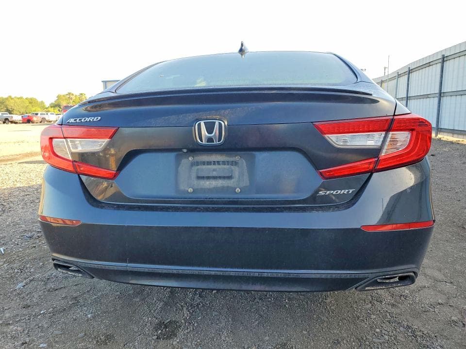 2018 HONDA ACCORD SPORT 6