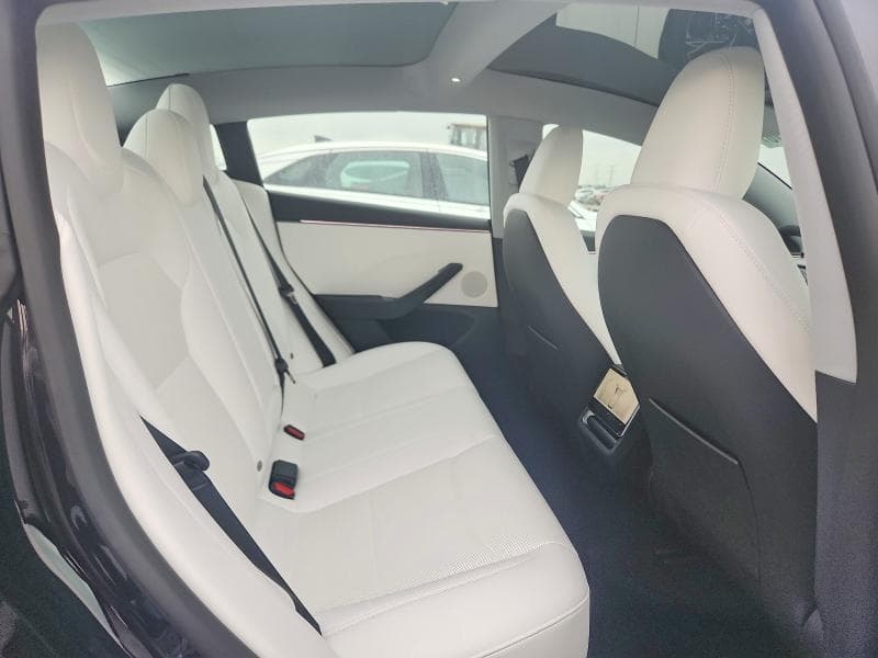 2026 TESLA MODEL 3 10