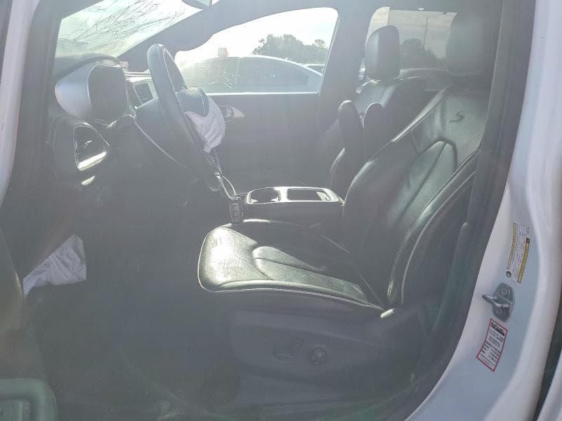 2020 CHRYSLER PACIFICA HYBRID LIMITED 7