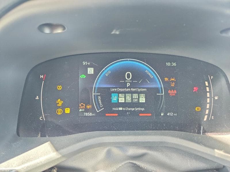 2025 TOYOTA CAMRY SE 9