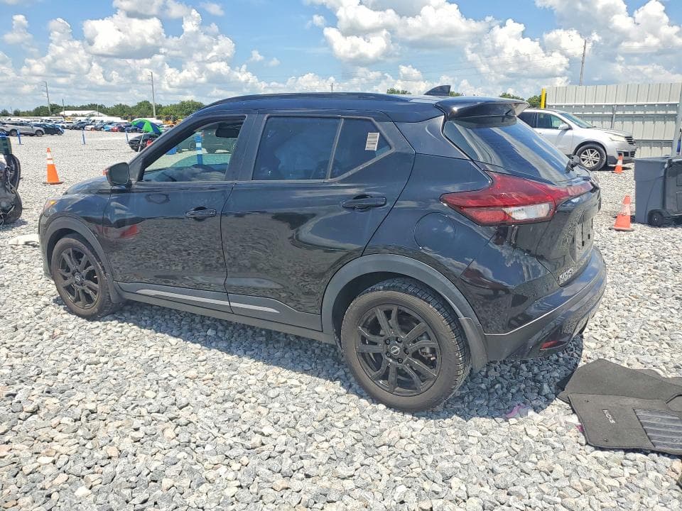 2022 NISSAN KICKS SR 2